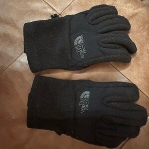 The North Face Black Winter Gloves